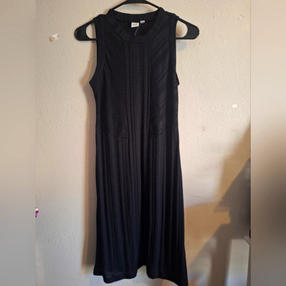 NWT GAP Black Sheath Midi Dress Crew Neck Sleeveless